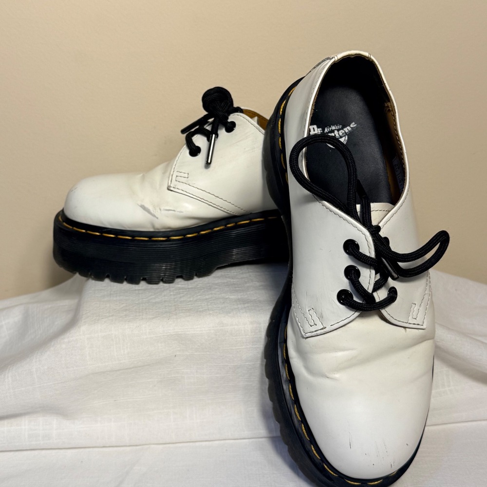 Dr. Martens 1461‎ Quad Platform Oxford Size 8 White Leather Chunky 3-Eye Shoe